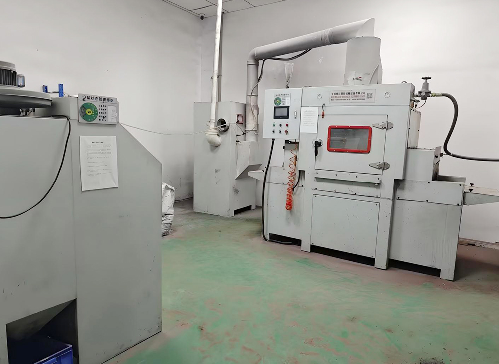 平面輸送全自動噴砂機