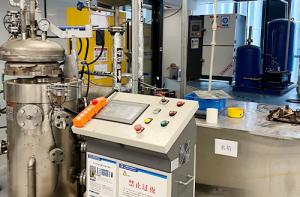 350*450型碳化反應(yīng)釜