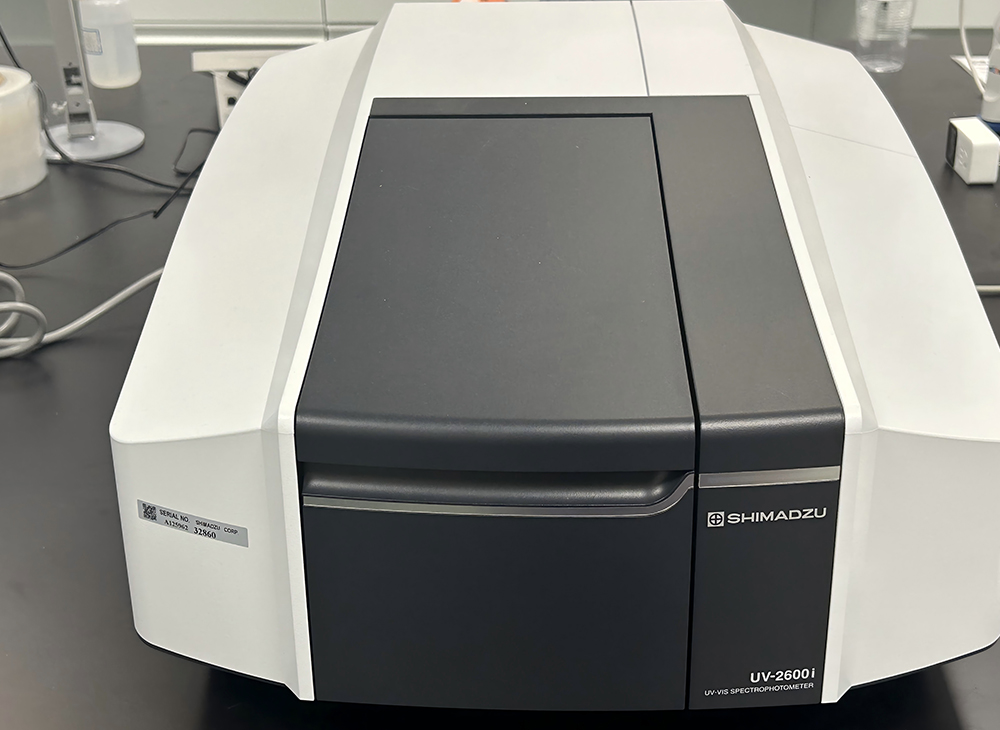 紫外分光光度計